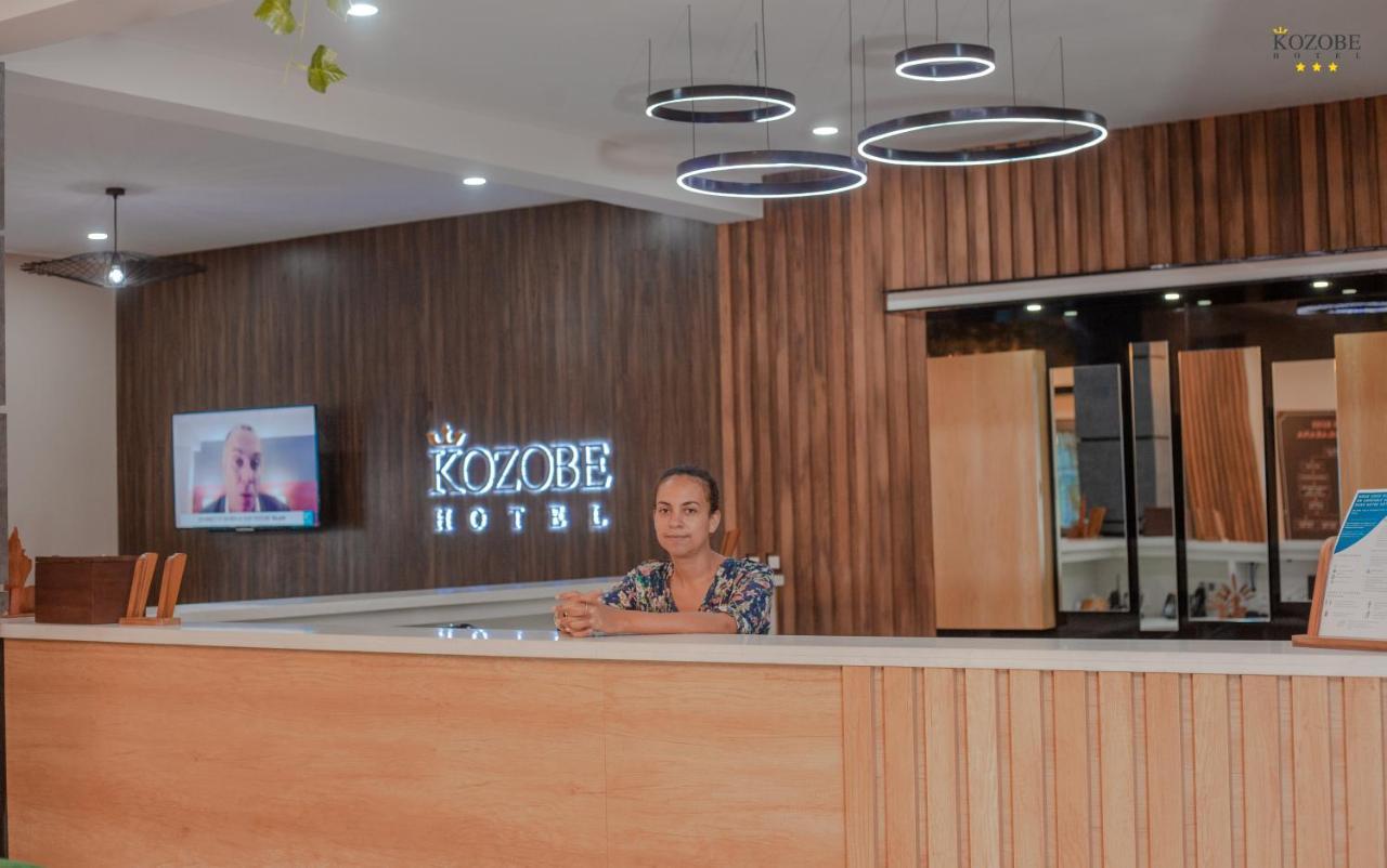 Kozobe Hotel Ambilobe Extérieur photo
