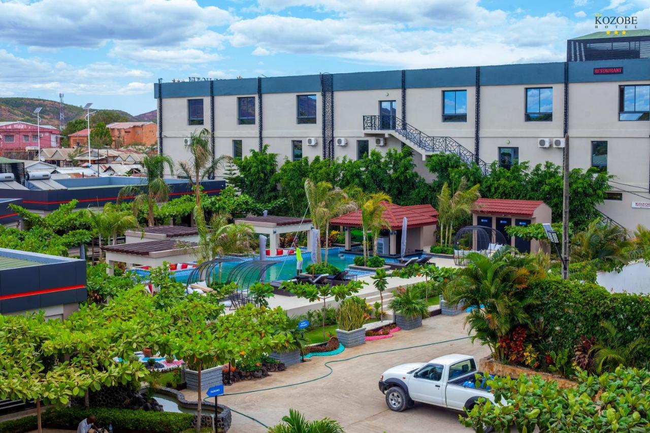 Kozobe Hotel Ambilobe Extérieur photo